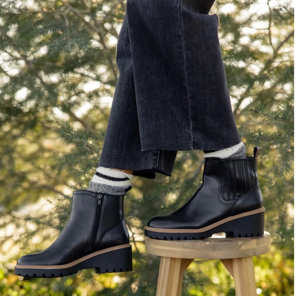 Rollee Chelsea Boots